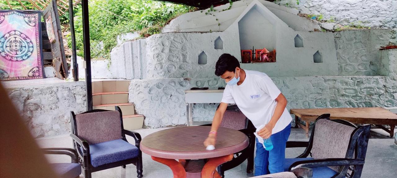 H7 Stay On The Ganges, Yoga & Spa Resort, Rishīkesh 외부 사진